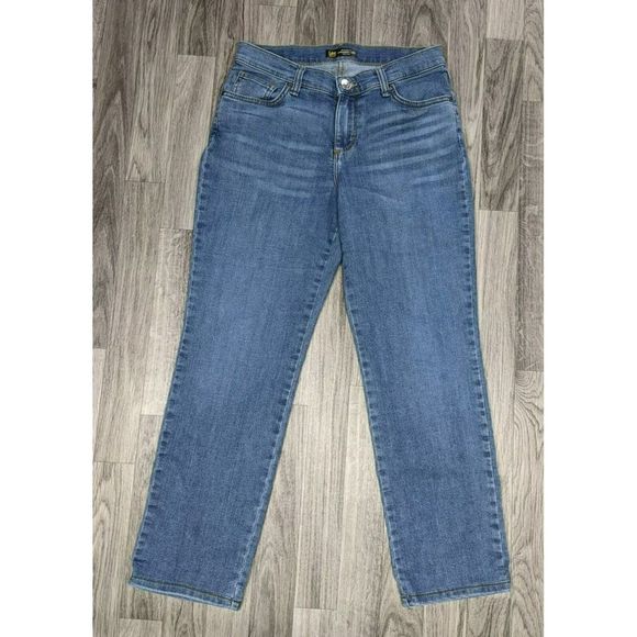Lee Denim - (3/$35) Lee Size 4 Petite Relaxed Fit Straight Leg Mid Rise Denim Blue Jeans